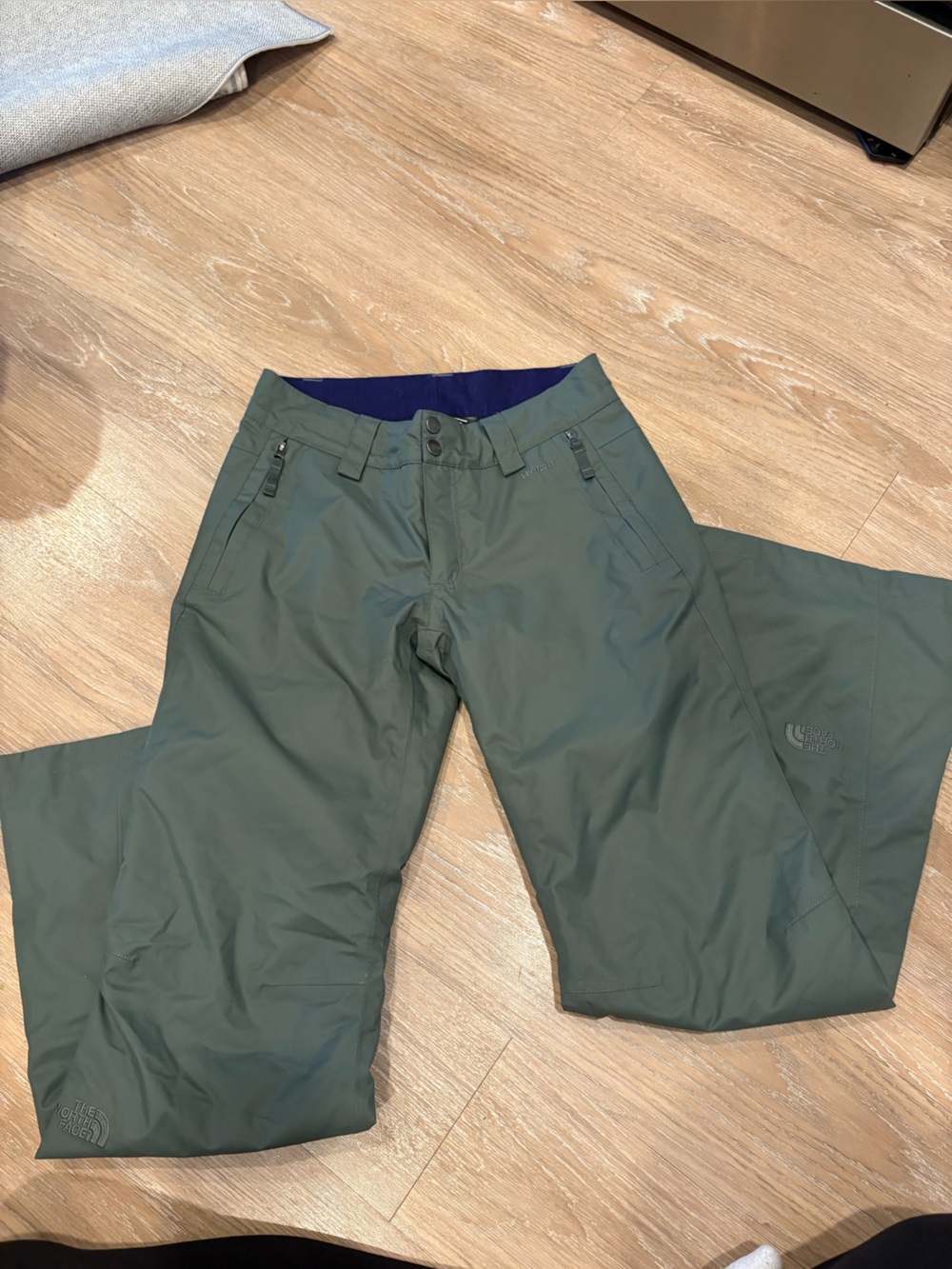 The North Face Women's Olive Green Cargo Snow Pants